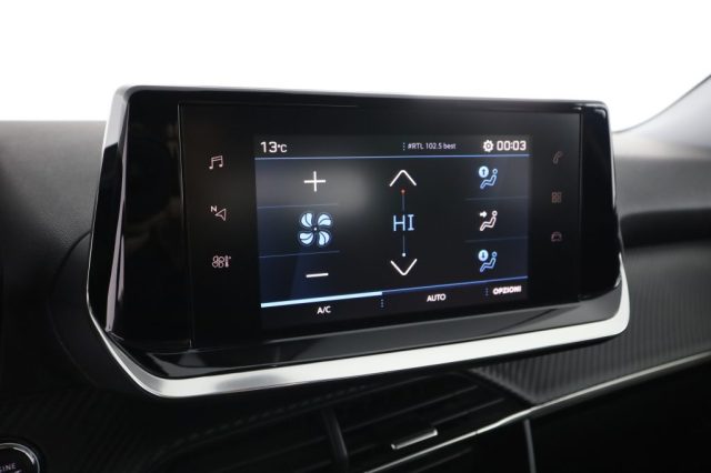 PEUGEOT 2008 usata 9