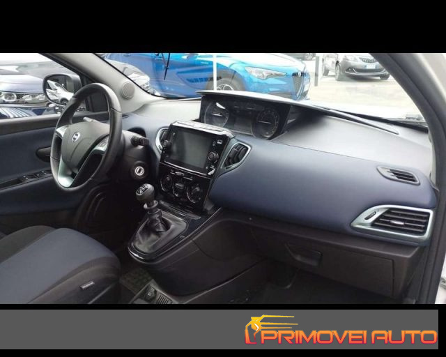 LANCIA Ypsilon usata, con Chiusura centralizzata