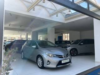 TOYOTA Auris usata, con Filtro antiparticolato