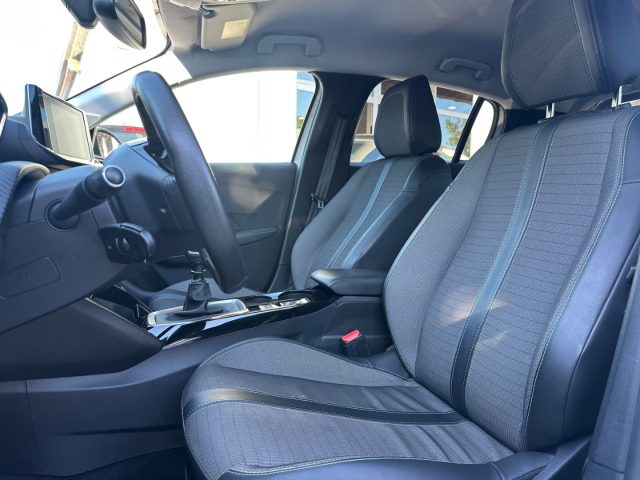 PEUGEOT 208 usata, con Boardcomputer
