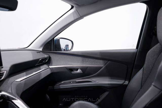 PEUGEOT 3008 usata, con Controllo elettronico della corsia
