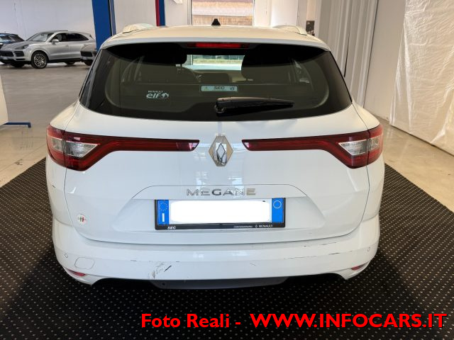RENAULT Megane usata, con USB