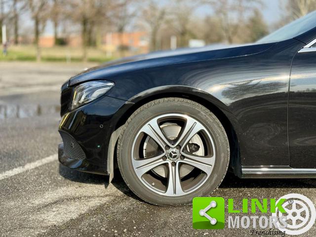 MERCEDES-BENZ E 220 usata, con Interni in pelle