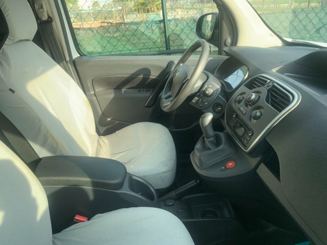 RENAULT Kangoo usata, con Chiusura centralizzata