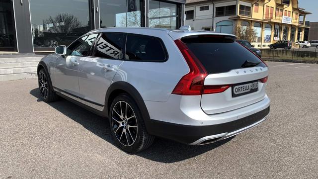 VOLVO V90 Cross Country usata, con Gancio traino