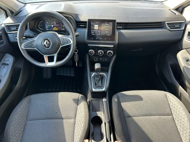 RENAULT Clio usata, con Climatizzatore