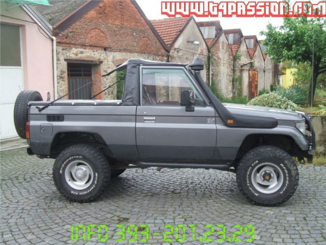 TOYOTA Land Cruiser usata, con Chiusura centralizzata
