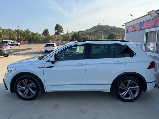VOLKSWAGEN Tiguan usata, con Autoradio