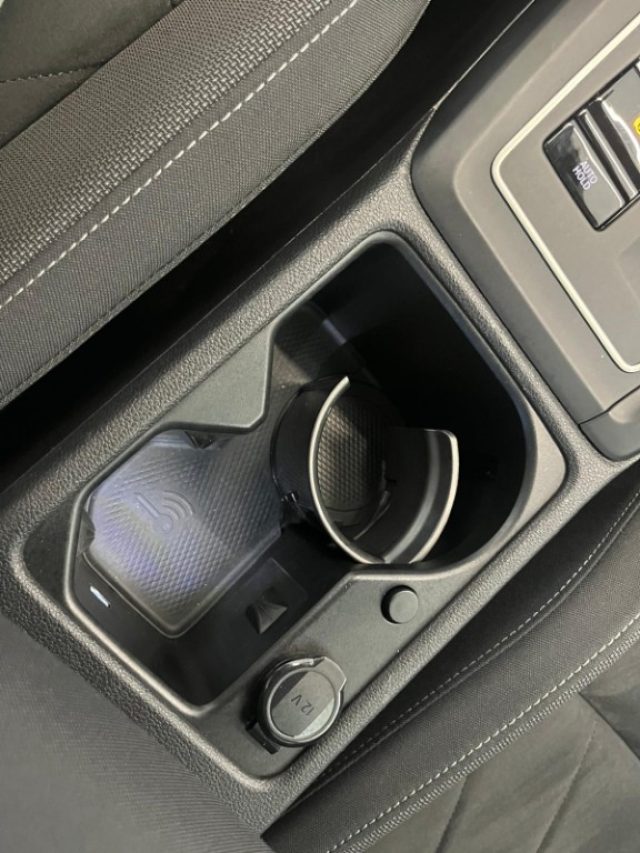 VOLKSWAGEN Golf usata, con Cruise Control