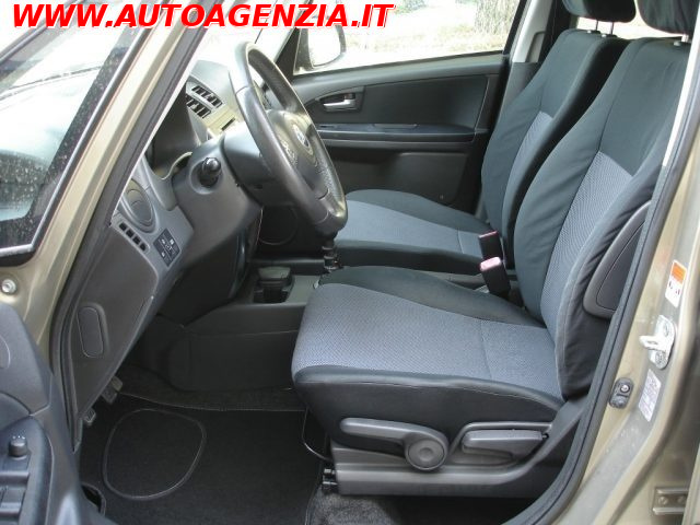 FIAT Sedici usata 4