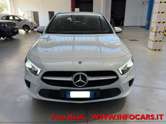 MERCEDES-BENZ A 250 usata, con Touch screen