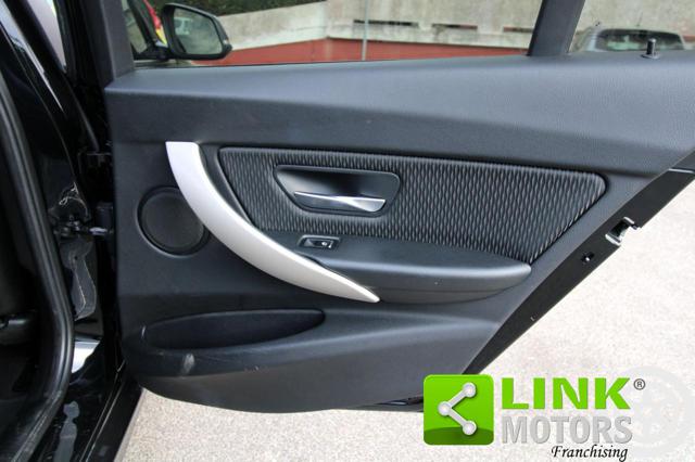 BMW 318 usata, con Park Distance Control