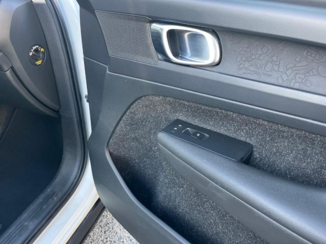VOLVO XC40 usata 24