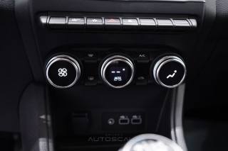 RENAULT Captur usata, con USB