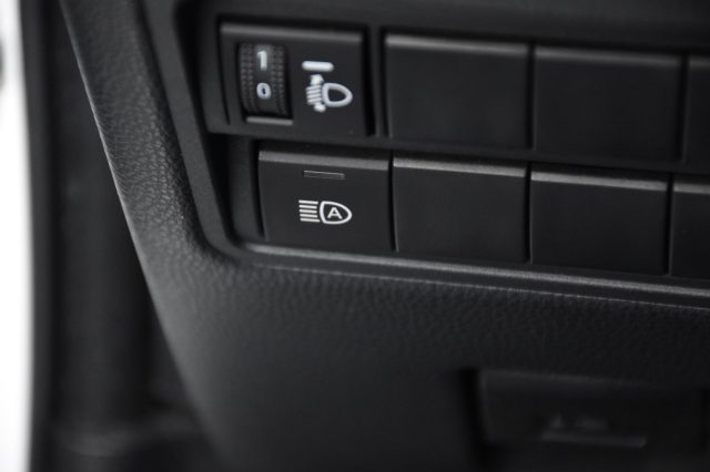 TOYOTA Yaris usata, con USB