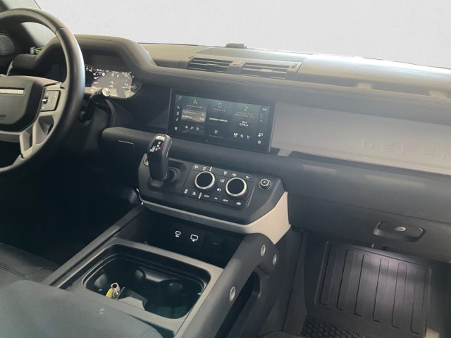 LAND ROVER Defender usata, con Servosterzo