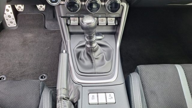 TOYOTA GR86 usata, con Specchietti laterali elettrici