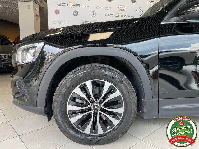 MERCEDES-BENZ GLB 180 usata, con Sistema di navigazione