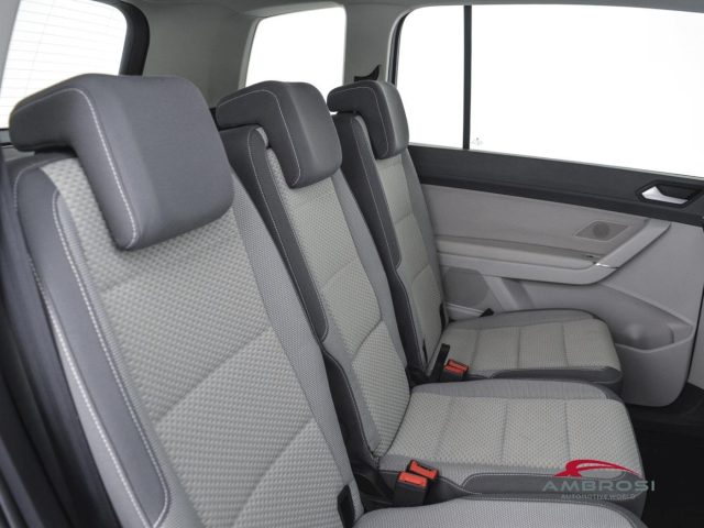 VOLKSWAGEN Touran usata 10