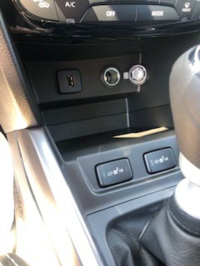 SUZUKI Vitara usata, con Controllo automatico clima