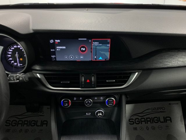 ALFA ROMEO Stelvio usata, con Controllo automatico clima