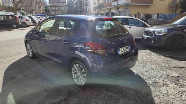 PEUGEOT 208 usata, con Alzacristalli elettrici