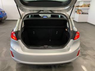 FORD Fiesta usata, con Fari Xenon