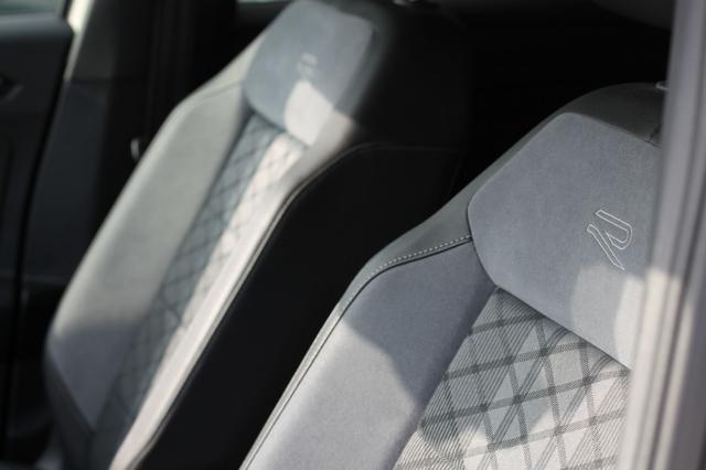 VOLKSWAGEN T-Roc usata, con Servosterzo