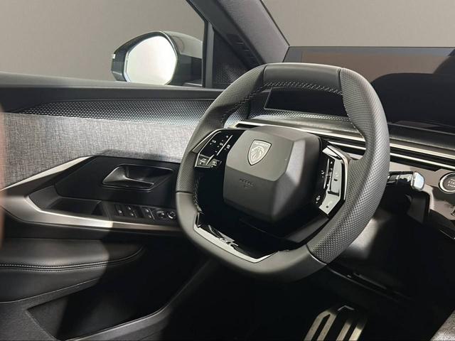 PEUGEOT 3008 usata, con Touch screen