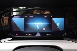 VOLKSWAGEN Golf Variant usata, con Luci diurne