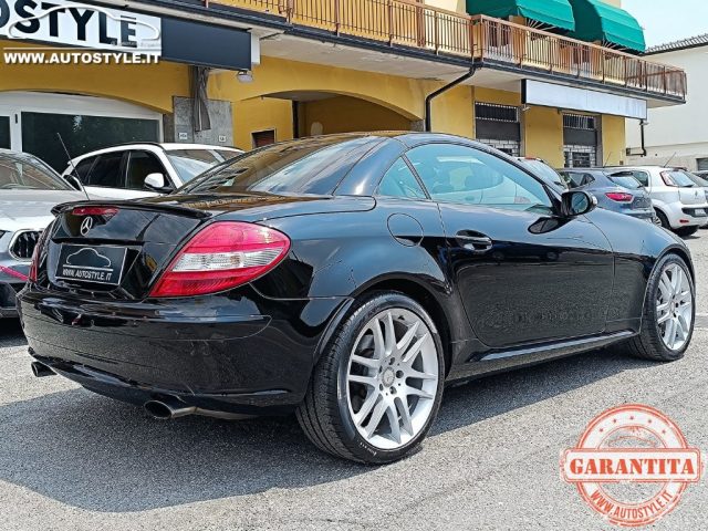 MERCEDES-BENZ SLK 200 usata, con Cerchi in lega