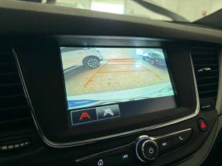 OPEL Astra usata, con Fari LED