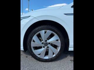 VOLKSWAGEN Golf usata, con Climatizzatore