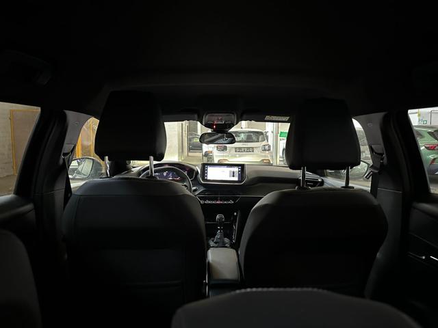PEUGEOT 2008 usata, con Fari LED