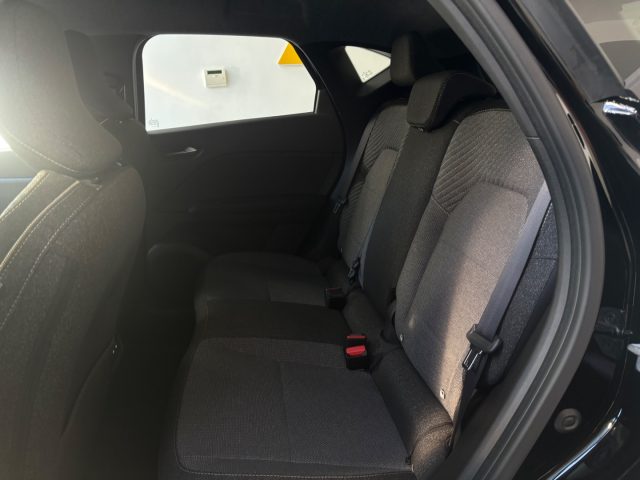 RENAULT Captur usata, con Autoradio digitale