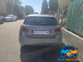 PEUGEOT 308 usata, con Autoradio