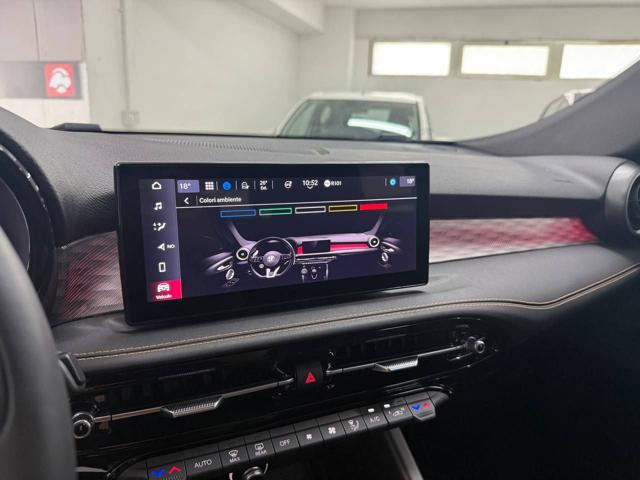 ALFA ROMEO Tonale usata, con Park Distance Control