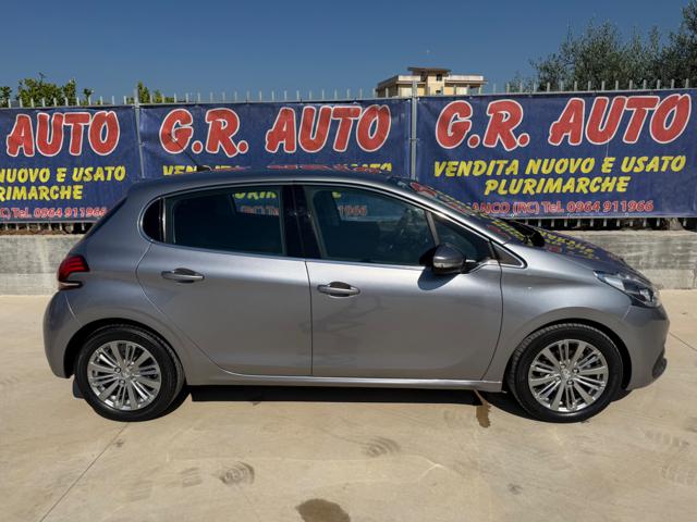 PEUGEOT 208 usata, con Airbag Passeggero