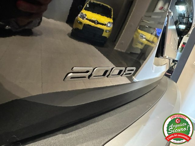 PEUGEOT 2008 usata, con Vetri oscurati