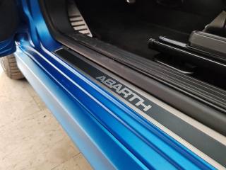 ABARTH 595 usata, con USB