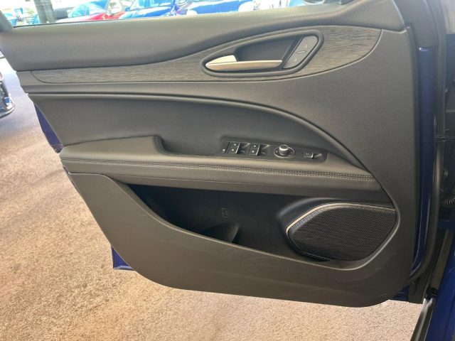 ALFA ROMEO Stelvio usata, con Sistema di navigazione