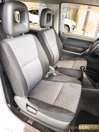 SUZUKI Jimny usata 26
