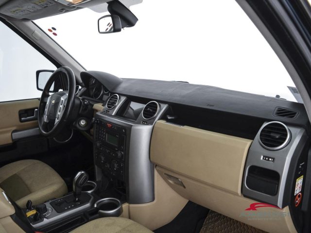 LAND ROVER Discovery usata 13