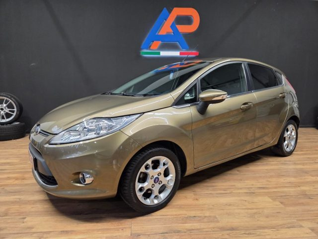 FORD Fiesta usata, con ABS