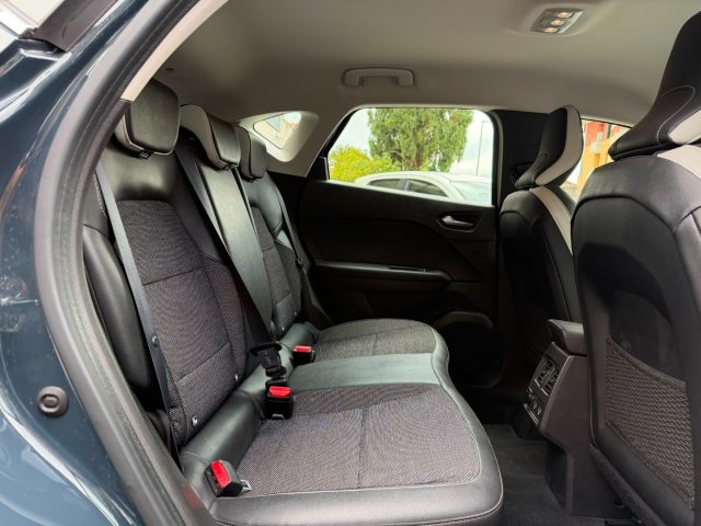 RENAULT Captur usata 12