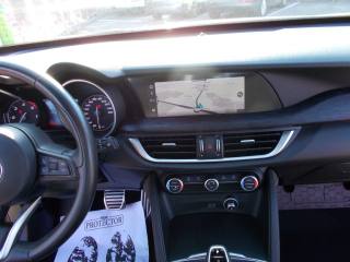 ALFA ROMEO Stelvio usata, con Cerchi in lega