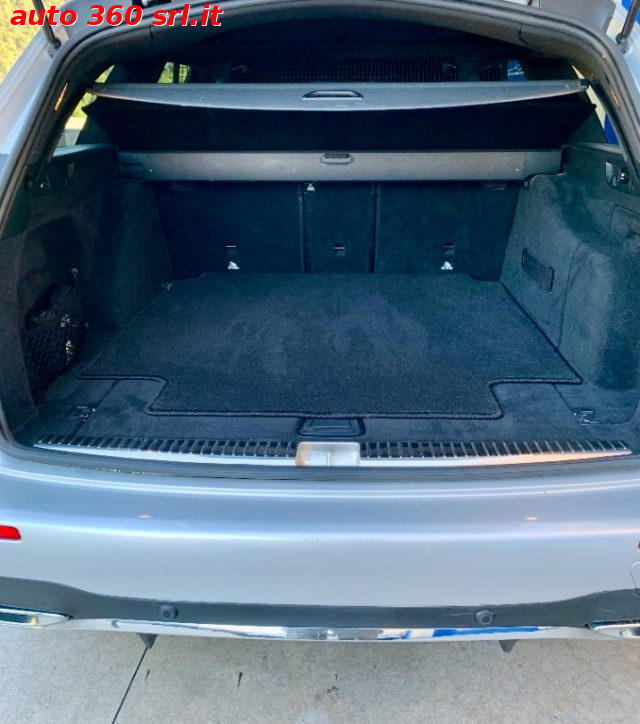 MERCEDES-BENZ E 220 usata, con Cruise Control