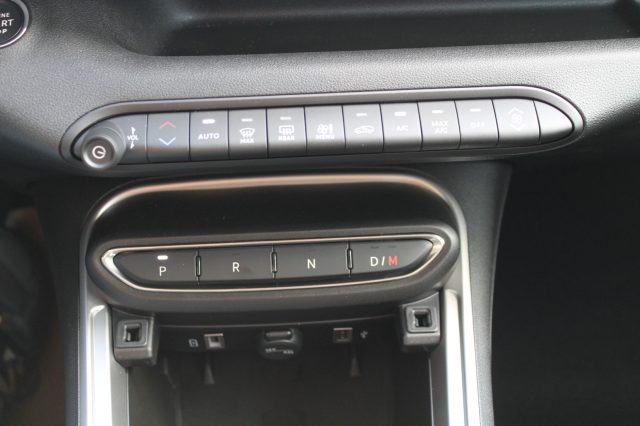 JEEP Avenger usata, con Park Distance Control