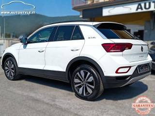VOLKSWAGEN T-Roc usata 38