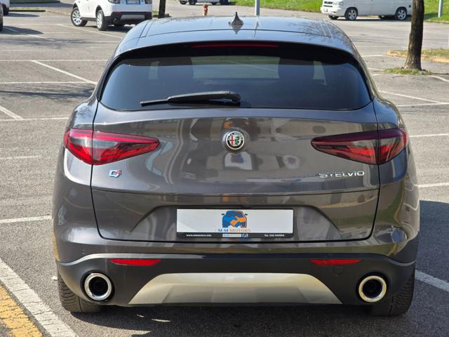ALFA ROMEO Stelvio usata, con Alzacristalli elettrici
